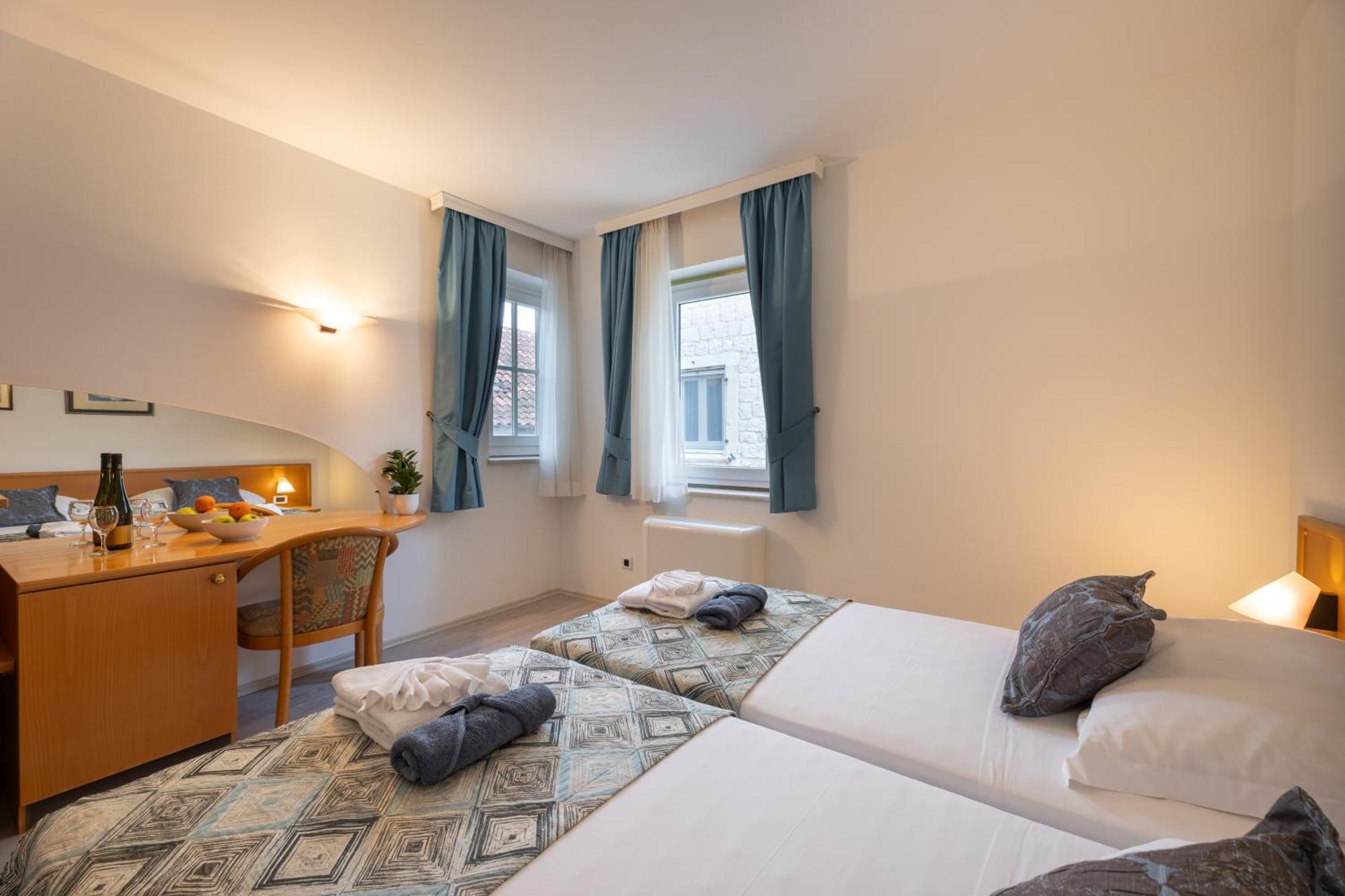 Villa Fontana Трогир Экстерьер фото